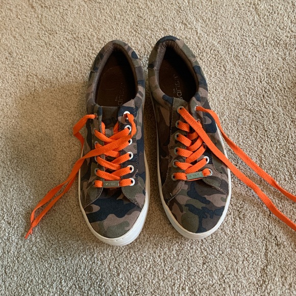 Camo print Jslides - Picture 2 of 3